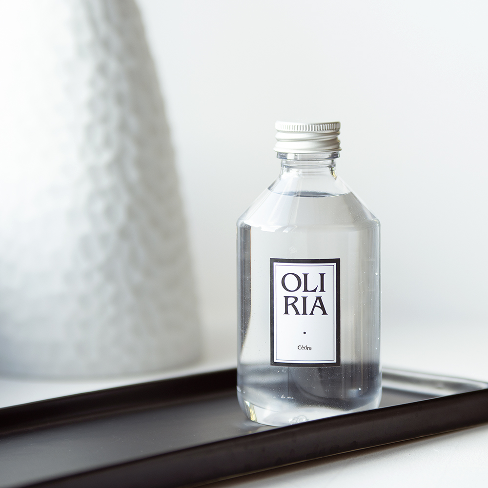 Recharge diffuseur de parfum cèdre - Oliria - parfum naturel 